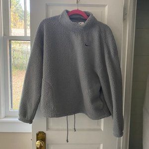 NWT - Nike mock neck fleece pullover